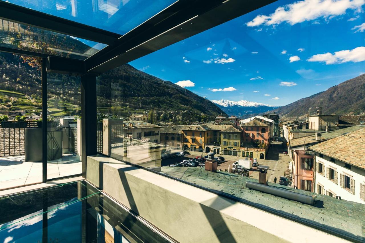 Domus Cavour Rooms&Suites Tirano Exterior photo