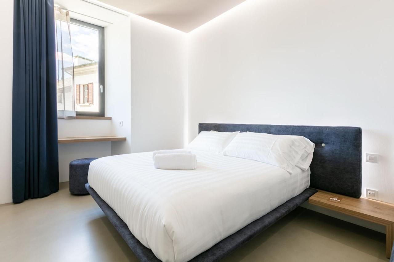 Domus Cavour Rooms&Suites Tirano Room photo