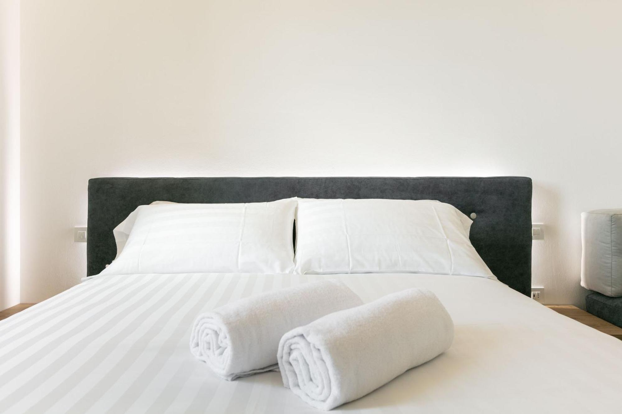 Domus Cavour Rooms&Suites Tirano Room photo